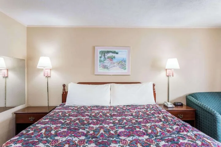 Room 2 of 13