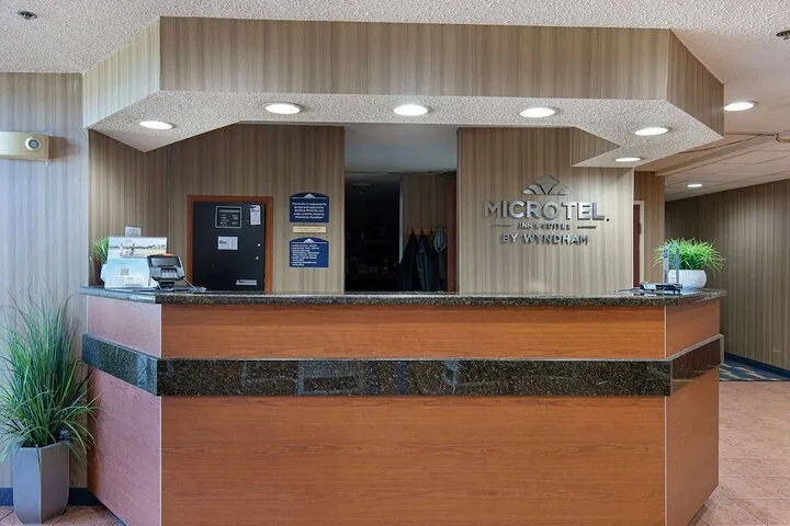 Hotel Interior 4 of 27