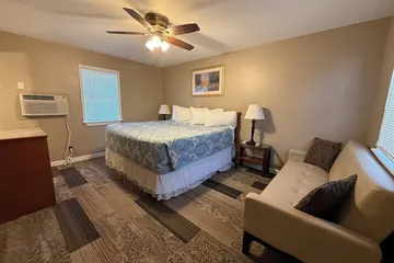 Lighthouse Inn
