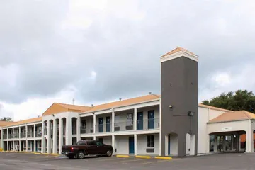 Motel 6 Round Rock TX