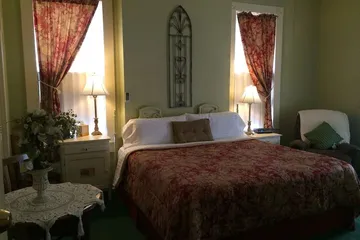 The Courtland Hotel and Day Spa