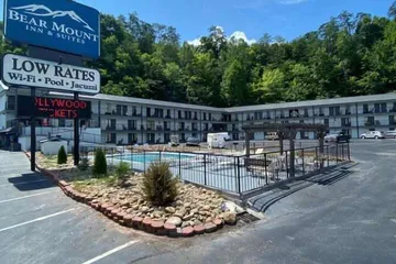 Bear Mount Inn & Suites