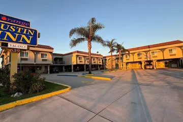 Orange Tustin Inn