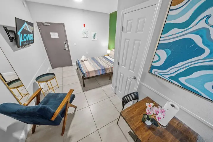 Room 5 of 60