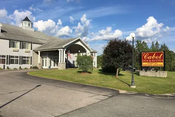 Cabot Inn & Suites