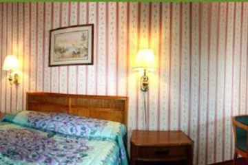 ECONOMY INN UKIAH