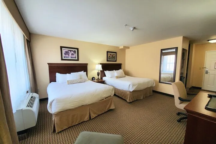 Room 5 of 74