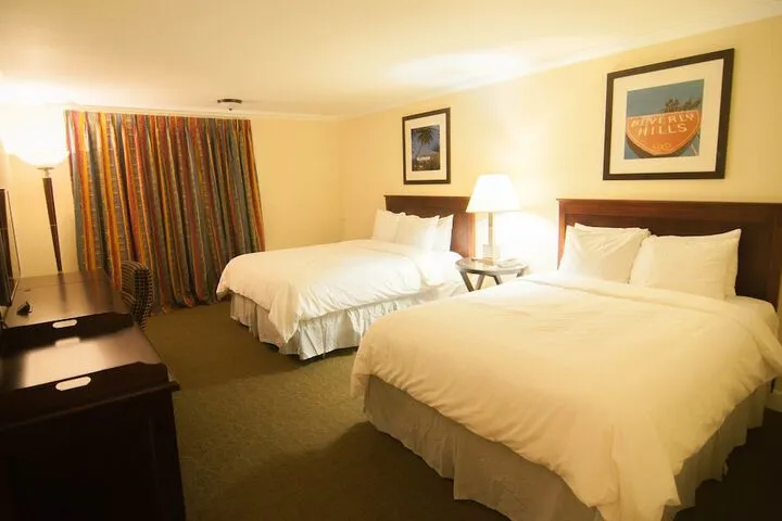 Room 4 of 24