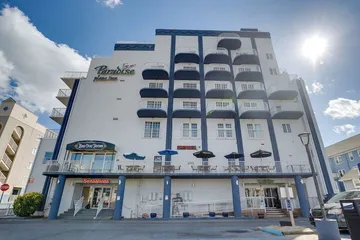 Paradise Plaza Inn