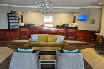 Foxwood Inn & Suites