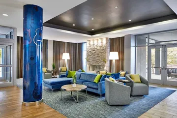 Fairfield Inn & Suites Nashville Downtown / The Gulch
