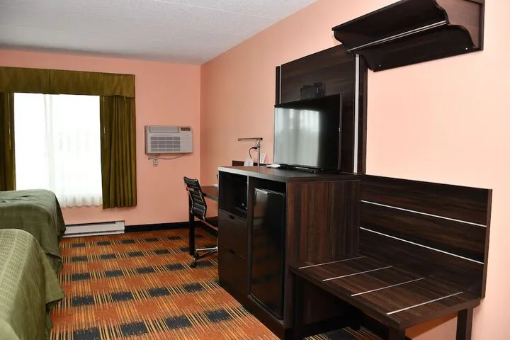 Room 5 of 39