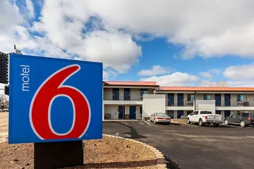 Motel 6 Show Low AZ