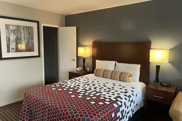 Travelers Inn Eugene University