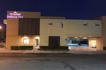 Crystal Palace Inn