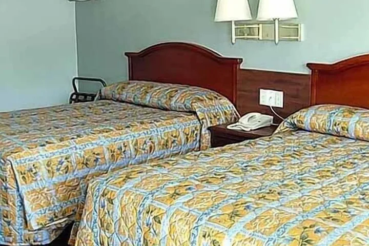 Room 3 of 14