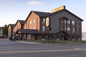 Super 8 by Wyndham Sioux Falls / 41st Street