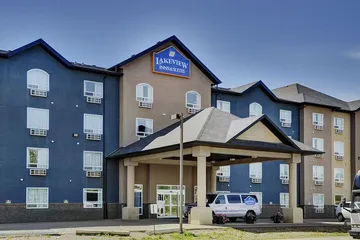 Lakeview Inns & Suites - Fort Nelson