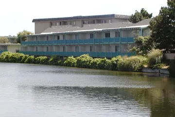 Coral Reef Inn & Suites