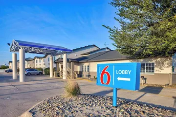 Motel 6 Stuart IA