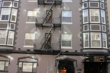 Layne Hotel
