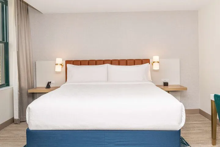 Room 5 of 47