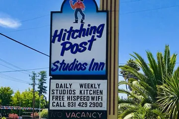 Hitching Post Studios Inn