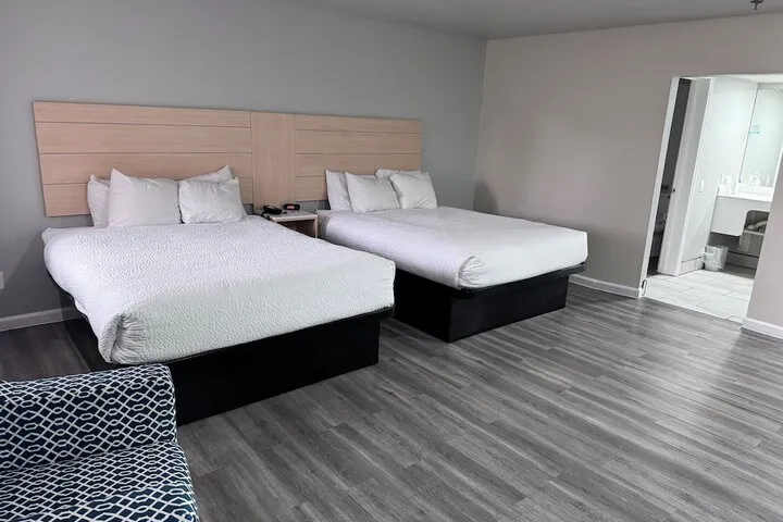 Room 3 of 42