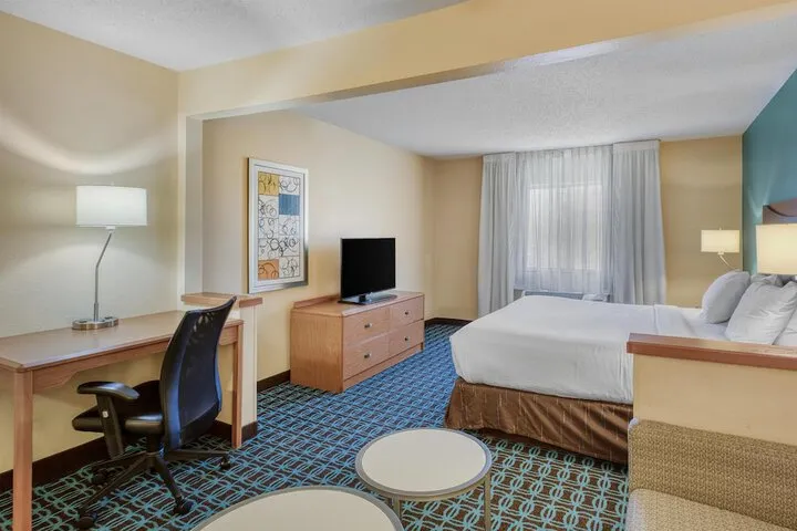 Room 5 of 31