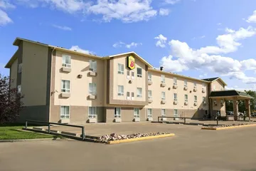 Super 8 by Wyndham Slave Lake