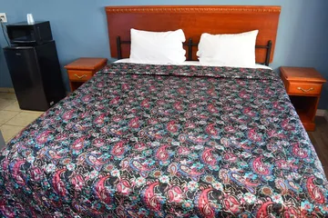 Corcoran Inn