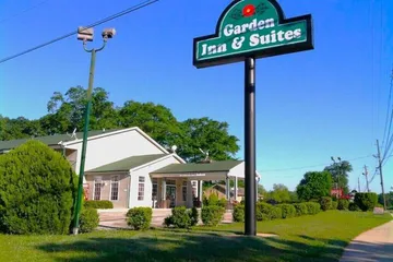 Garden Inn & Suites