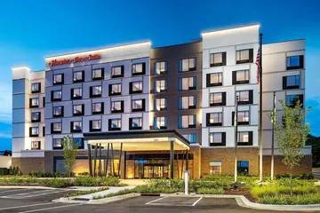 Hampton Inn & Suites Raleigh Midtown