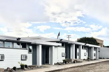 Blue Sage Inn & Suites