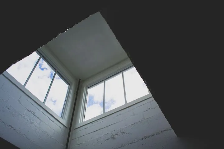 Room 5 of 80