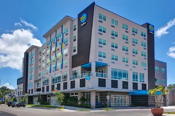 Tru by Hilton St. Petersburg Downtown Central Ave FL