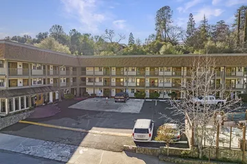 Heritage Inn Yosemite / Sonora