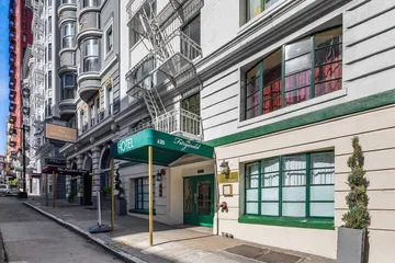 Fitzgerald Hotel