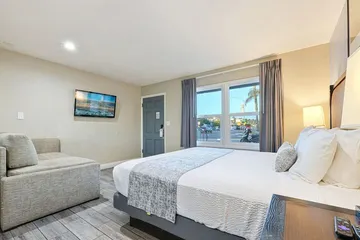 Hotel Point Loma