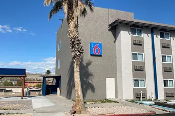 Motel 6 Bullhead City AZ