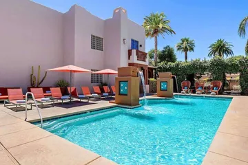 Lodge on the Desert