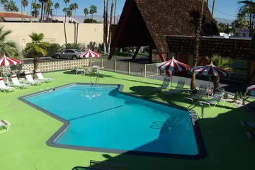 Desert Lodge