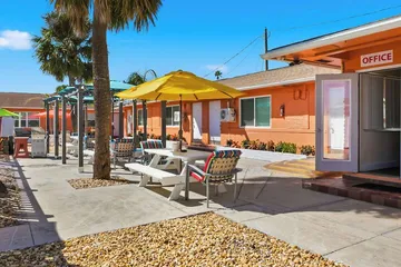Bella Sirena Inn