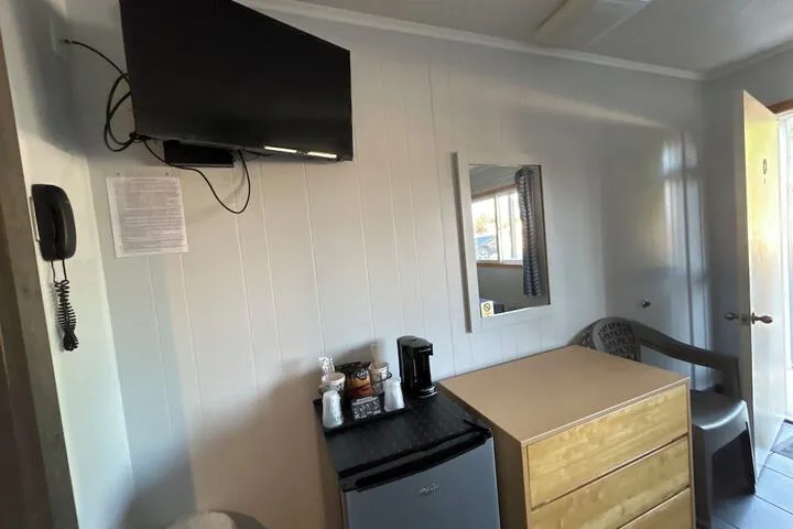 Room 2 of 51