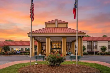 Village Inn Clemmons / Winston Salem Trademark by Wyndham