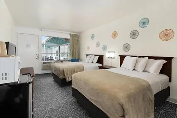 Eden Roc Motel