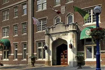 Windsor Arms Hotel