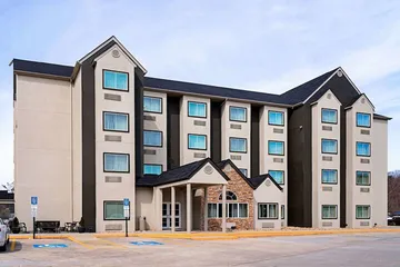 Quality Inn & Suites Robbinsville