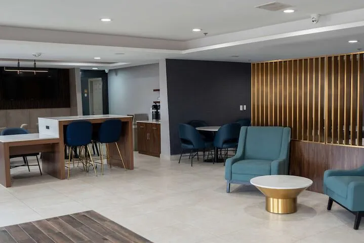 Hotel Interior 4 of 48