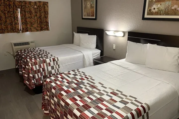 Room 3 of 14